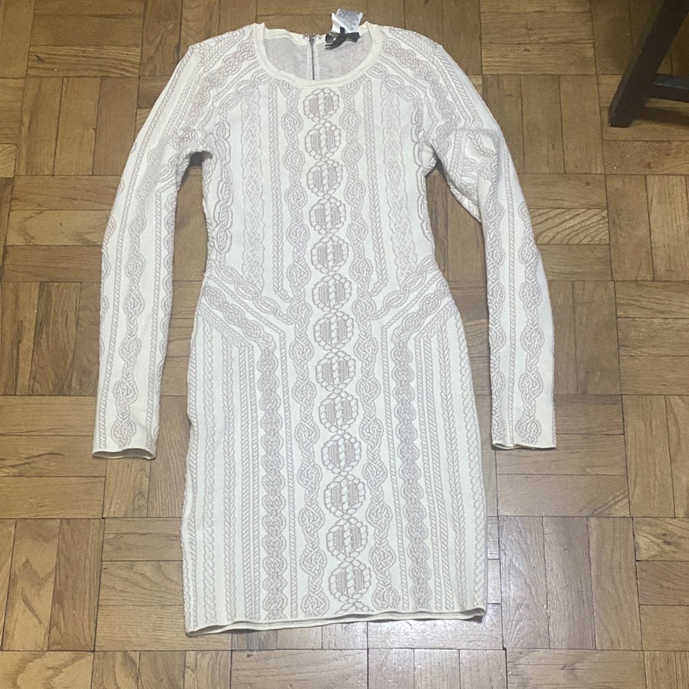 BCBGMaxAzria White and Gray Long Sleeve Dress